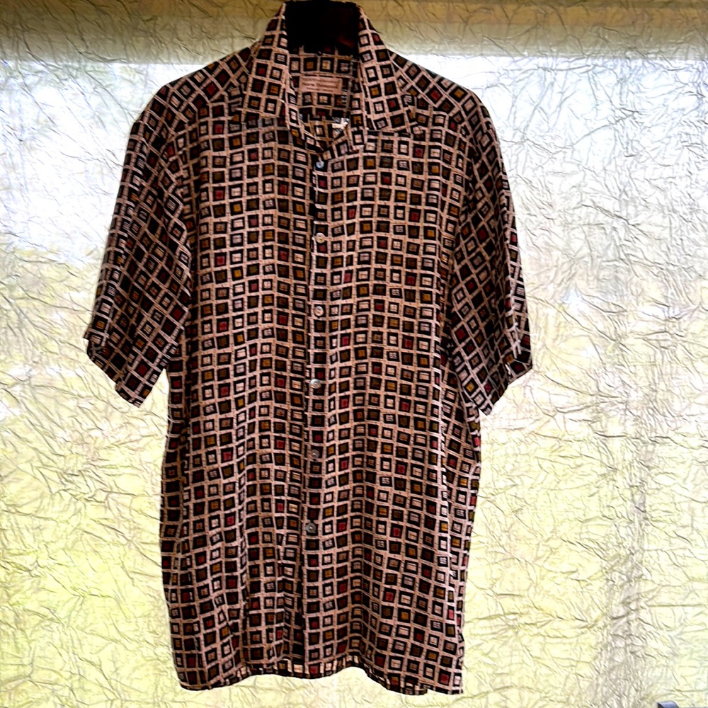 Men’s short sleeve dress shirt